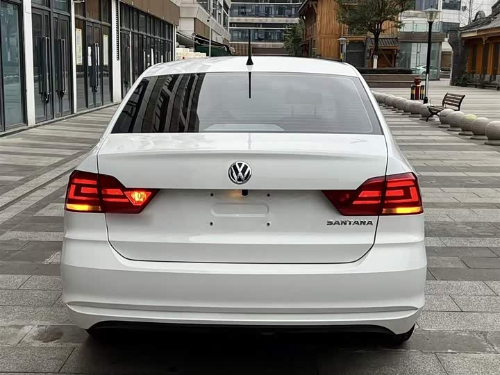 Фото 6 - Volkswagen Santana