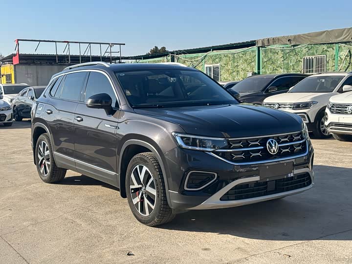 Фото 3 - Volkswagen Tayron