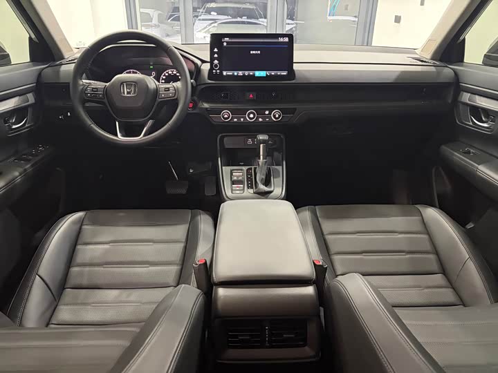 Фото 8 - Honda CR-V