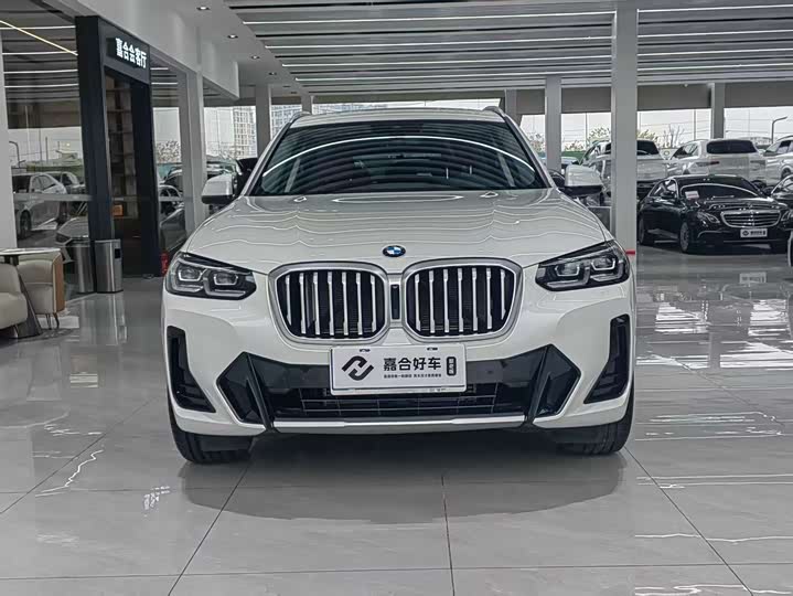 Фото 2 - BMW X3