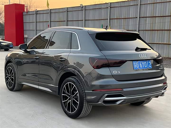 Фото 5 - Audi Q3
