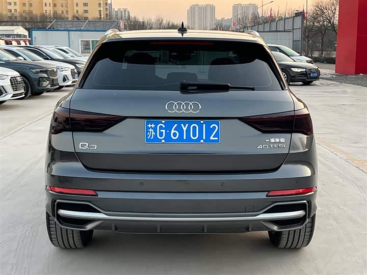 Фото 6 - Audi Q3