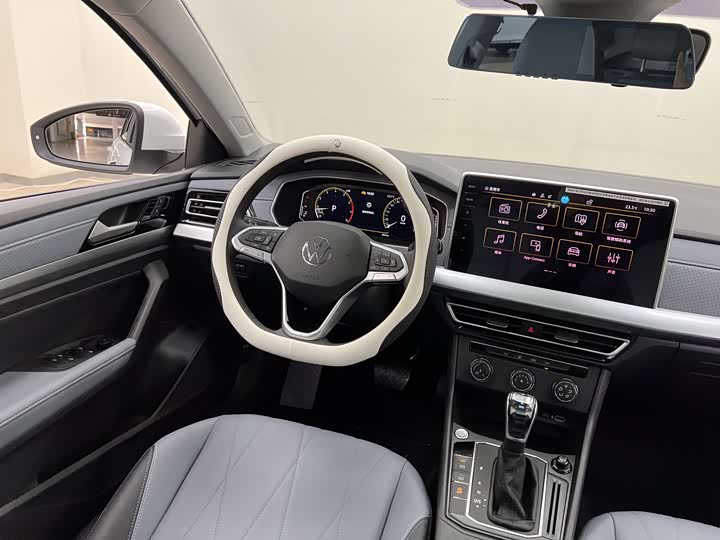 Фото 5 - Volkswagen Lavida