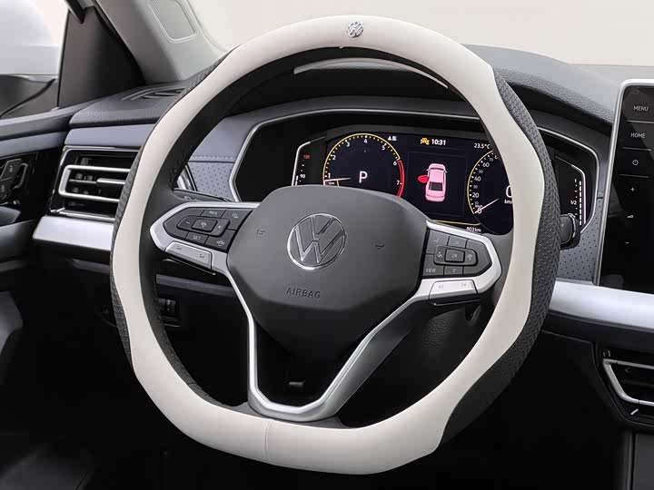 Фото 9 - Volkswagen Lavida