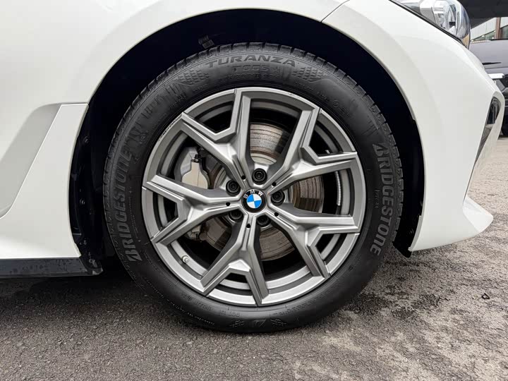 Фото 4 - BMW i3