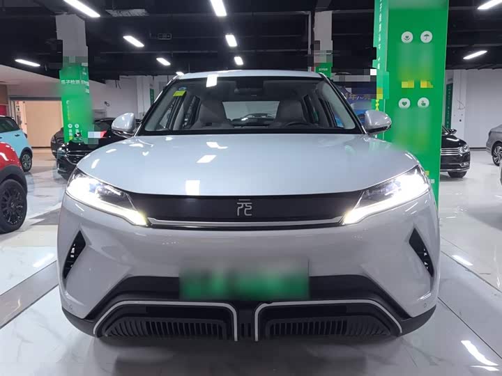 Фото 3 - BYD Yuan Up