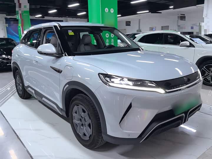 Фото 4 - BYD Yuan Up