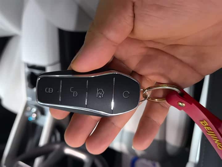 Фото 9 - BYD Yuan Up