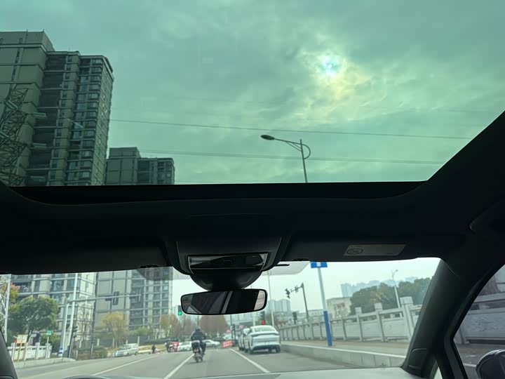 Фото 8 - Volkswagen Golf