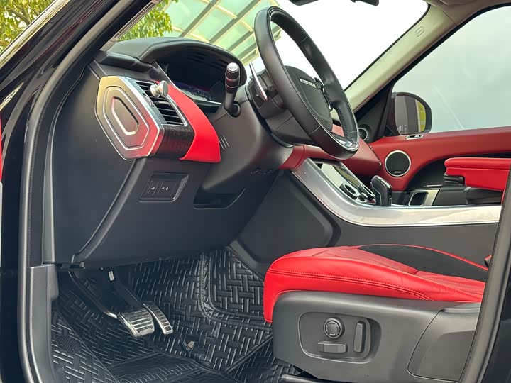 Фото 9 - Land Rover Range Rover Sport