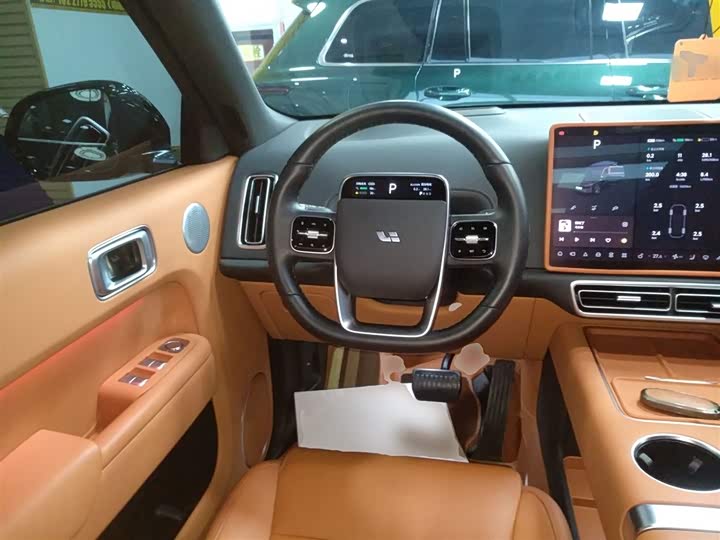 Фото 3 - LiXiang L8