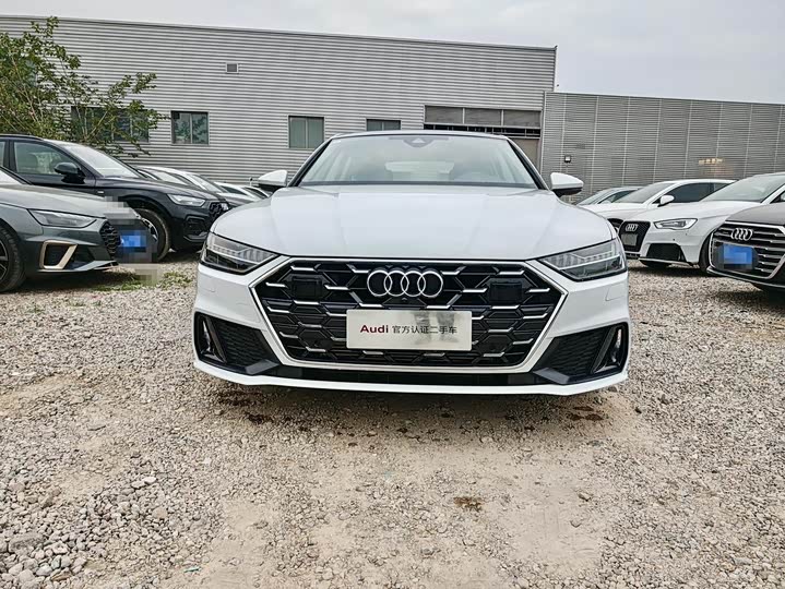 Фото 4 - Audi A7
