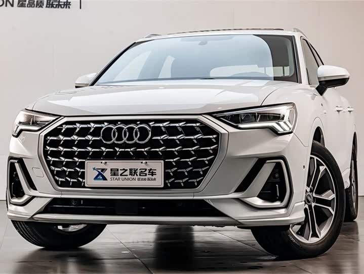 Фото 3 - Audi Q3