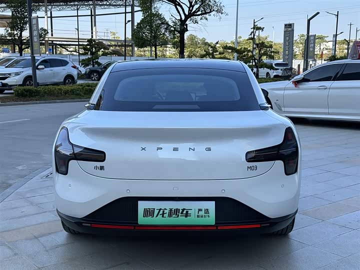 Фото 3 - XPeng Mona M03