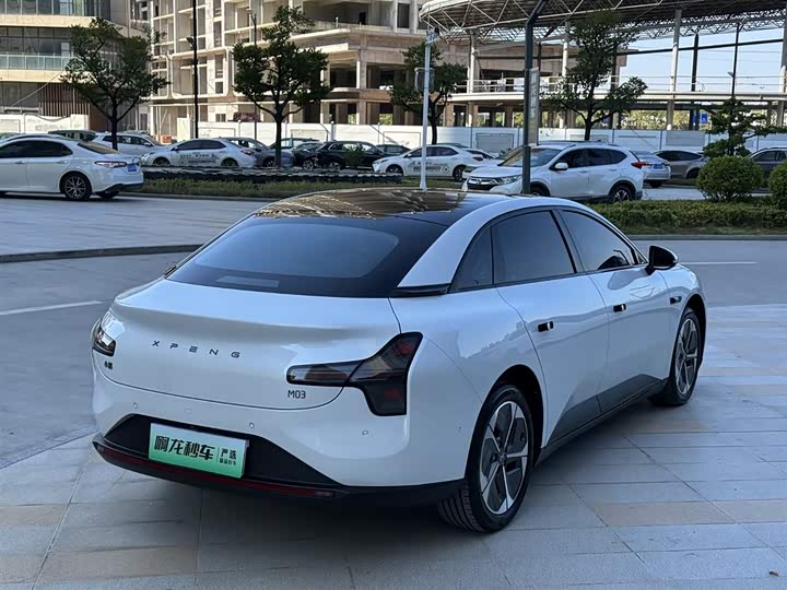 Фото 6 - XPeng Mona M03