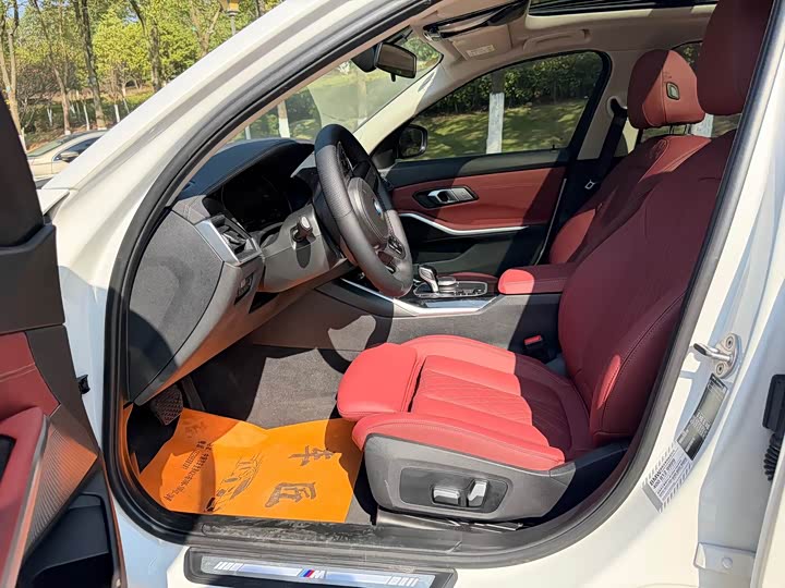 Фото 6 - BMW 3 Series