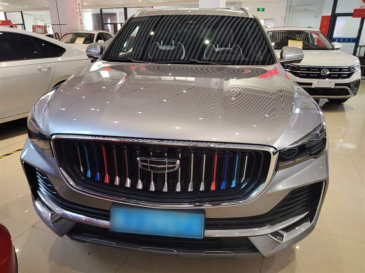 Фото 3 - Geely Monjaro