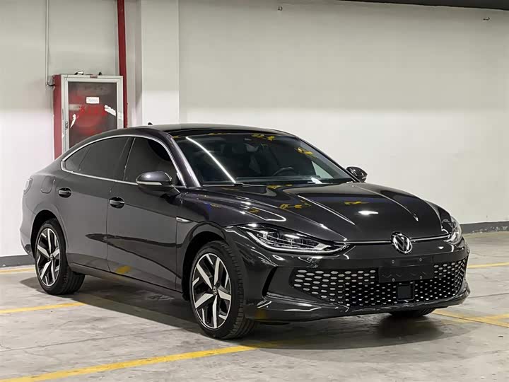 Фото 3 - Volkswagen Lamando L