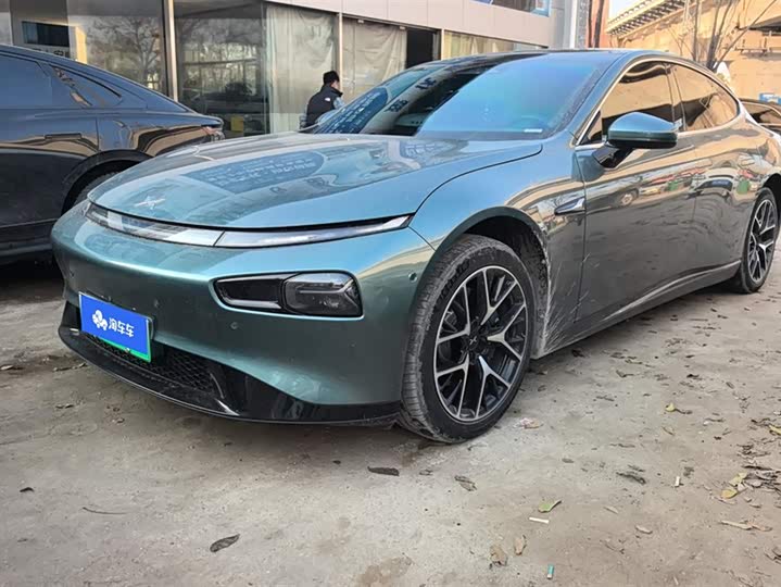 Фото 1 - XPeng P7