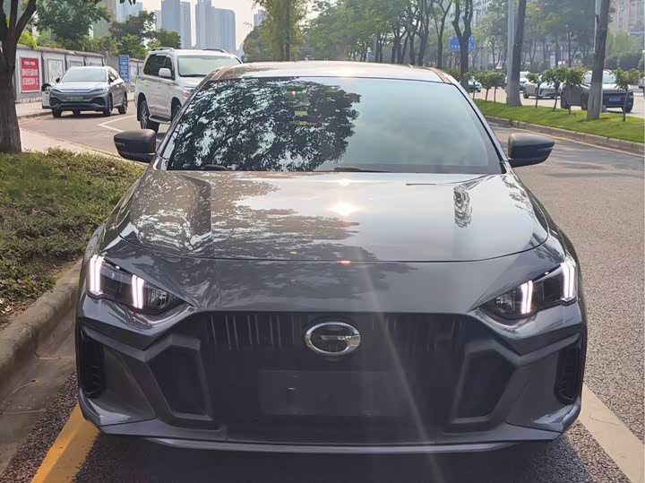 Фото 2 - GAC Trumpchi Empow R