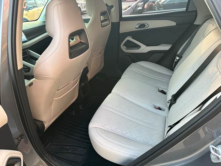 Фото 7 - BYD Yuan Up