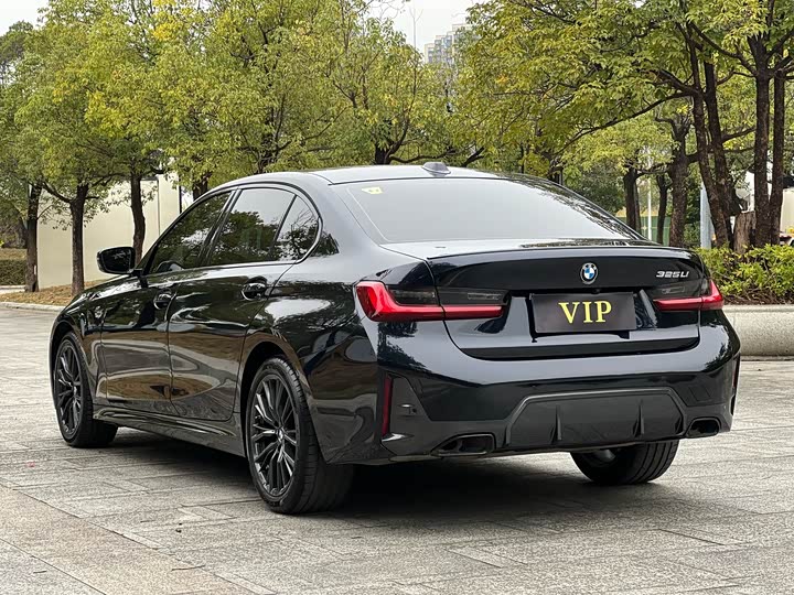 Фото 4 - BMW 3 Series