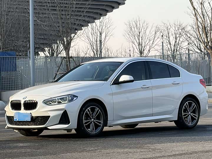 Фото 1 - BMW 1 Series