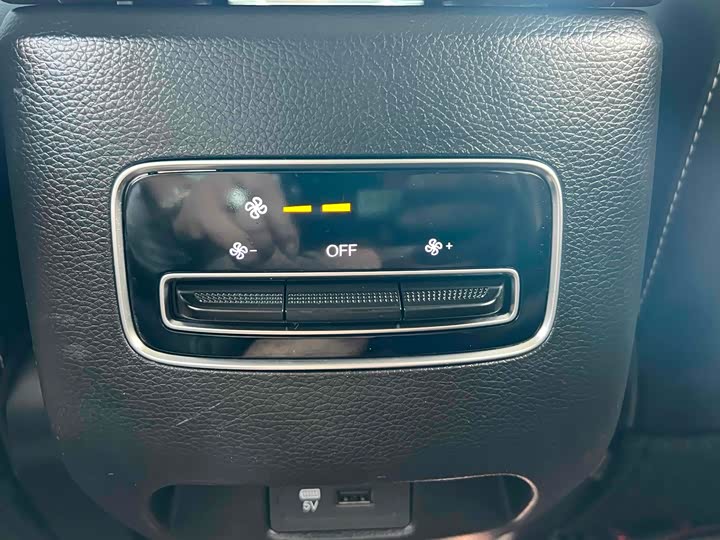 Фото 8 - GAC Trumpchi M6