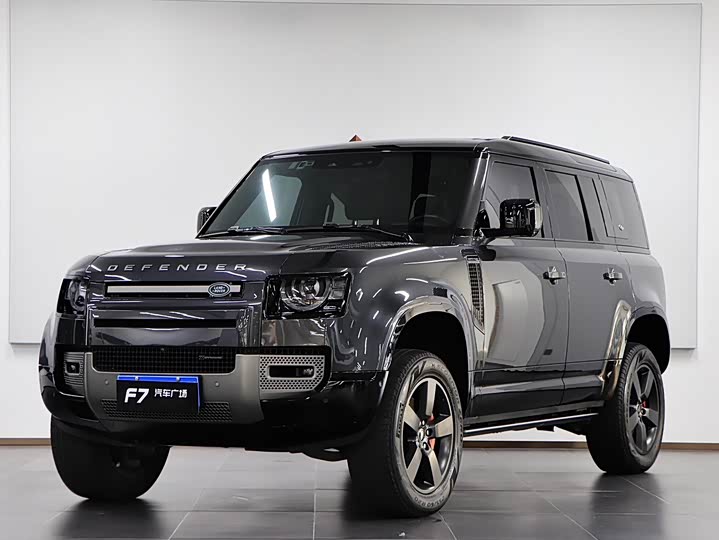 Фото 1 - Land Rover Defender