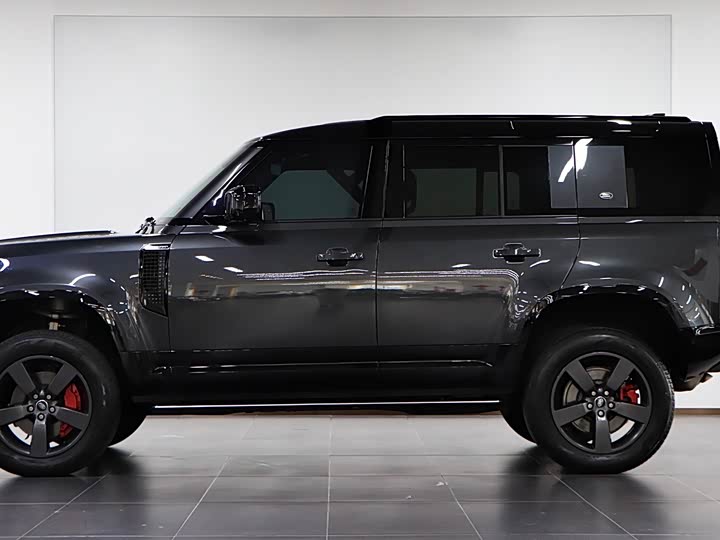 Фото 7 - Land Rover Defender