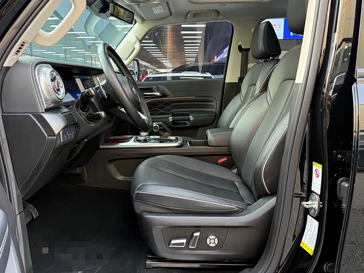 Фото 7 - Tank 300