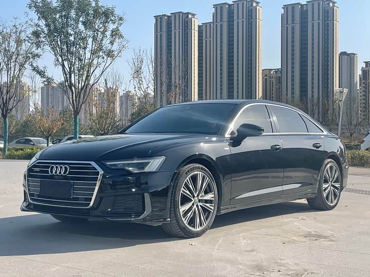 Фото 1 - Audi A6L