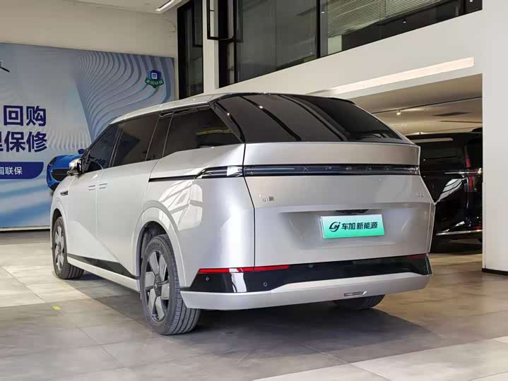 Фото 9 - XPeng X9