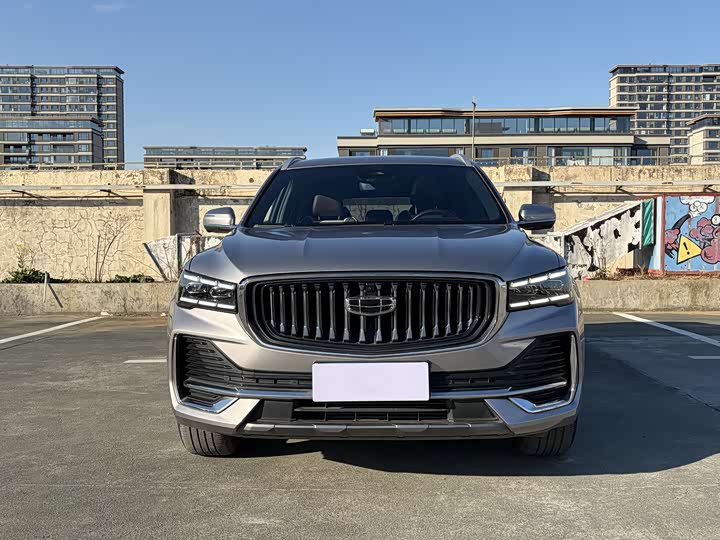 Фото 2 - Geely Monjaro