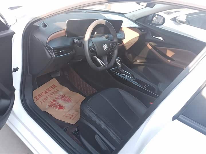 Фото 9 - Buick Verano