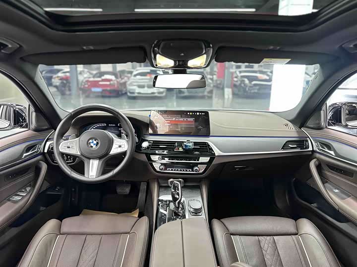 Фото 7 - BMW 5 Series