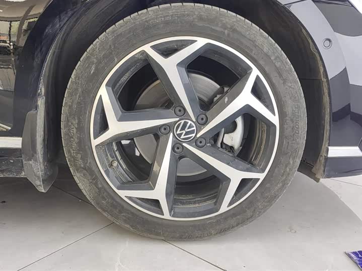 Фото 6 - Volkswagen Magotan