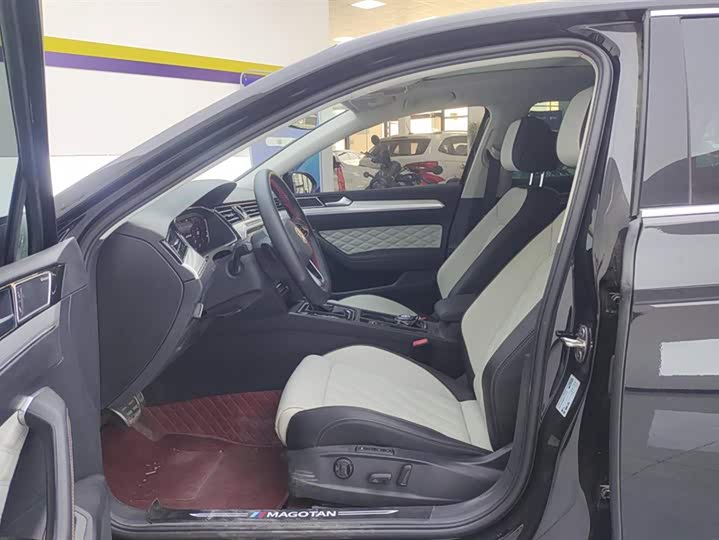 Фото 9 - Volkswagen Magotan