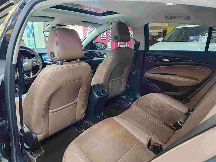 Фото 6 - Buick Regal