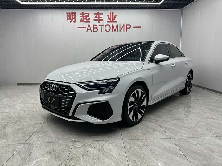 Фото 1 - Audi A3