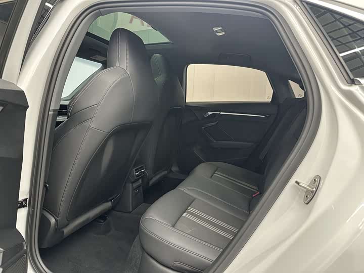 Фото 5 - Audi A3