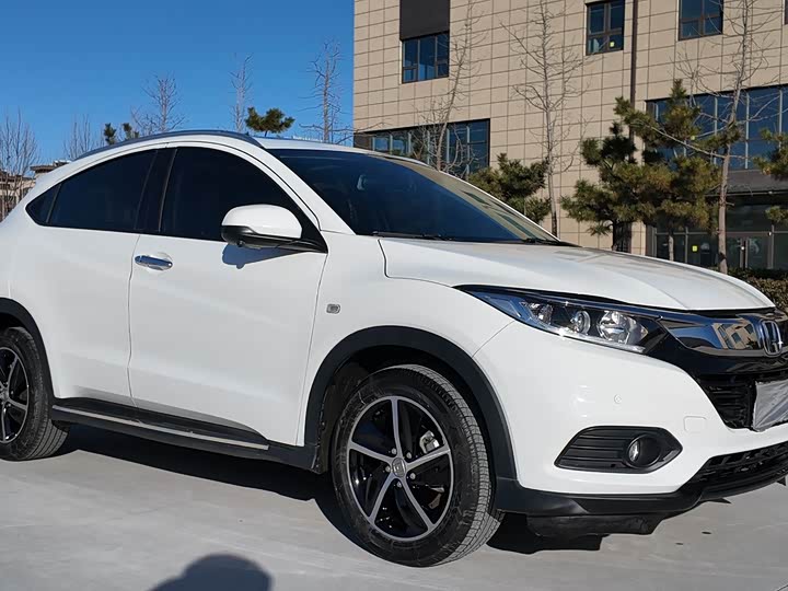 Фото 3 - Honda Vezel