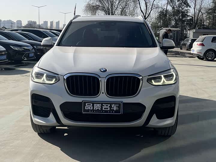 Фото 2 - BMW X3