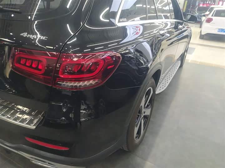 Фото 8 - Mercedes-Benz GLC-Class