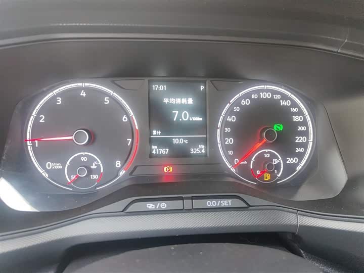 Фото 3 - Volkswagen T-Cross