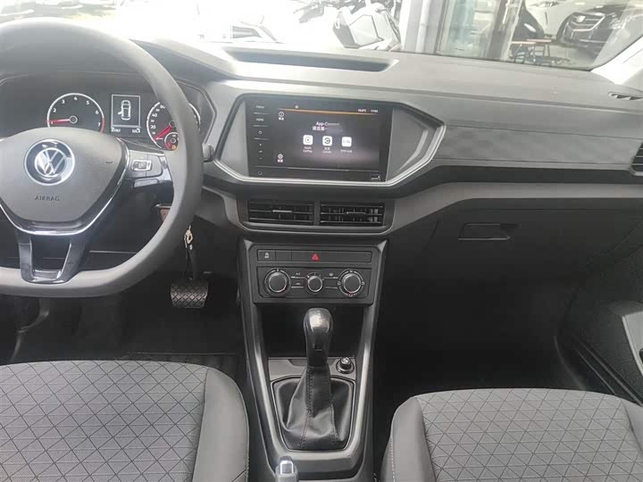 Фото 4 - Volkswagen T-Cross