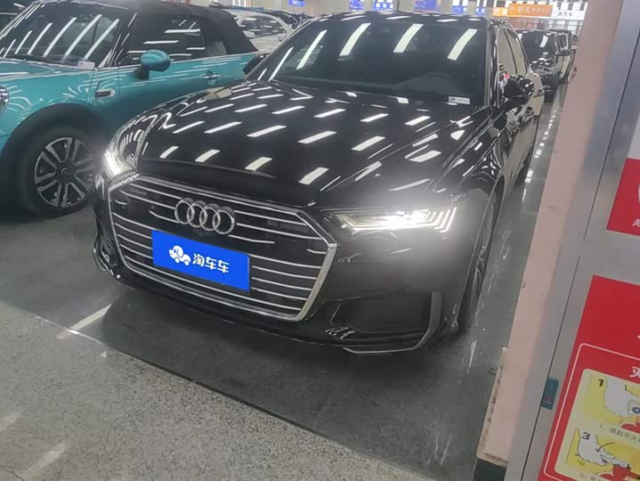 Фото 1 - Audi A6L