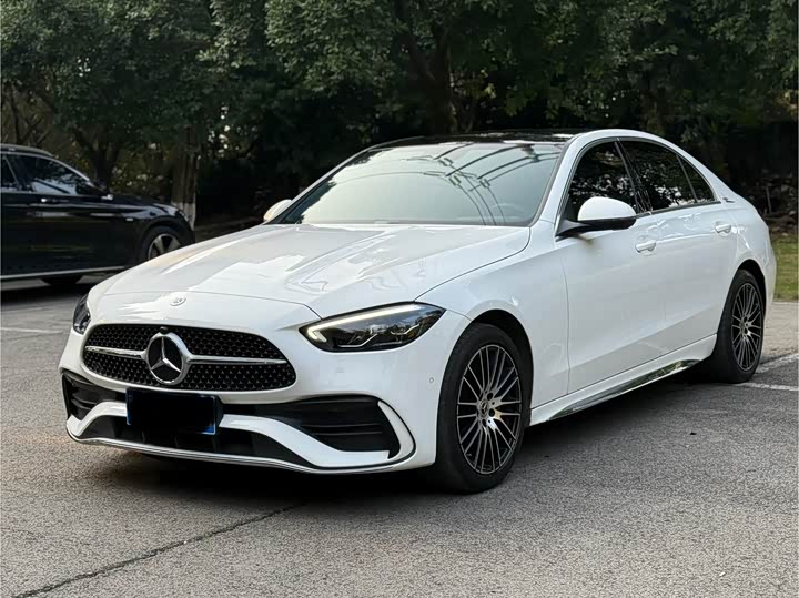 Фото 1 - Mercedes-Benz C-Class