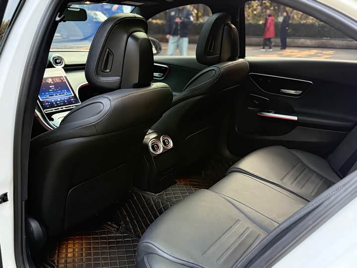 Фото 7 - Mercedes-Benz C-Class