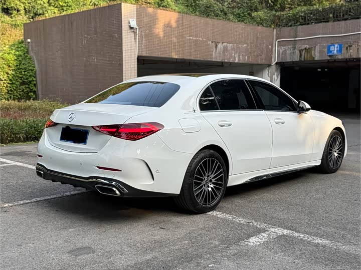 Фото 8 - Mercedes-Benz C-Class